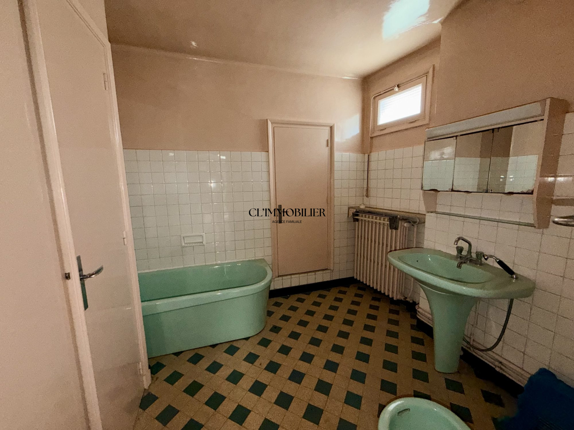 VENTE - Immeuble - Saint-Étienne (42000) - 199000 €