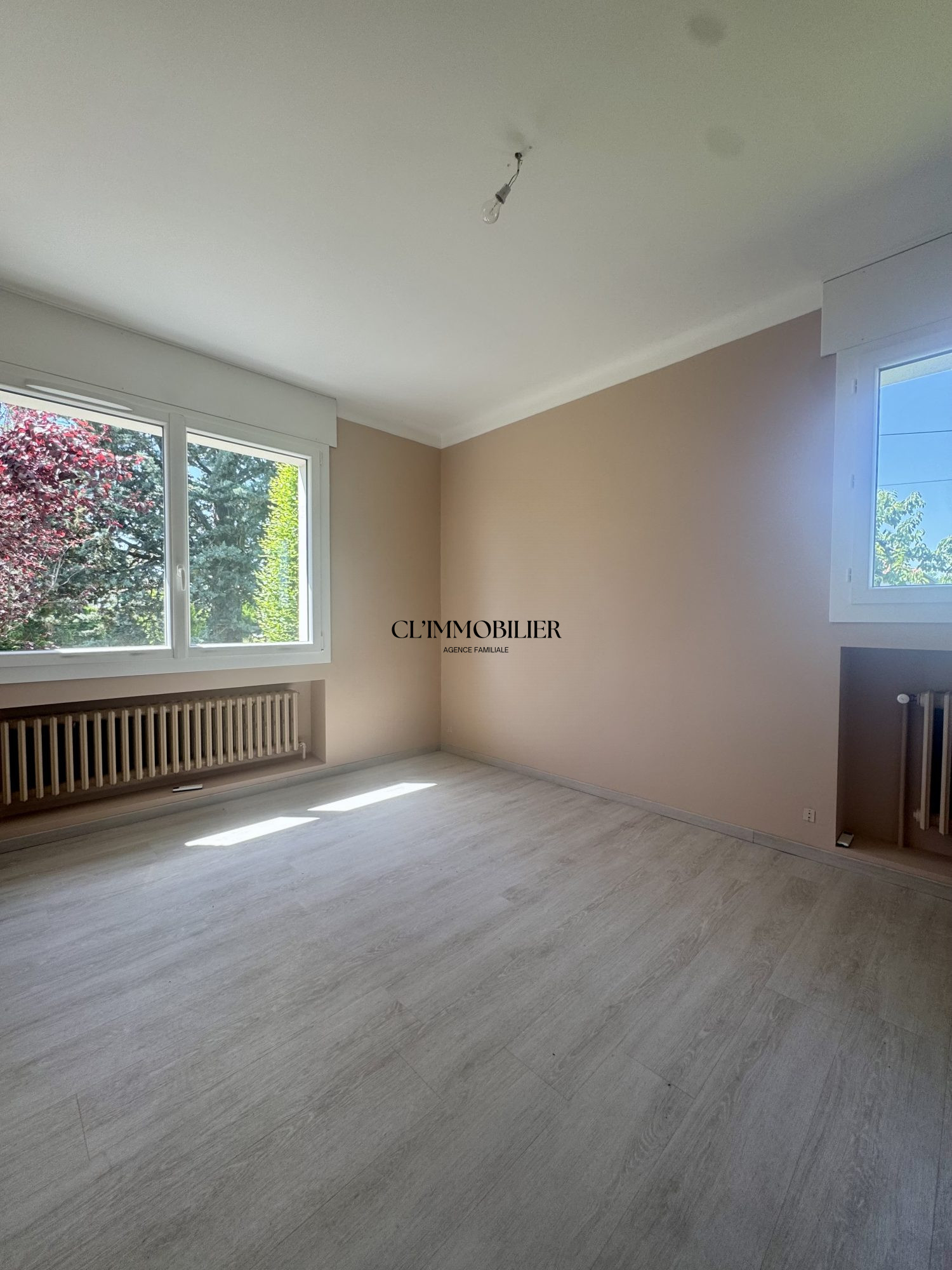 VENTE DE PRESTIGE - Appartement - Saint-Just-Saint-Rambert (42170) - 195000 €
