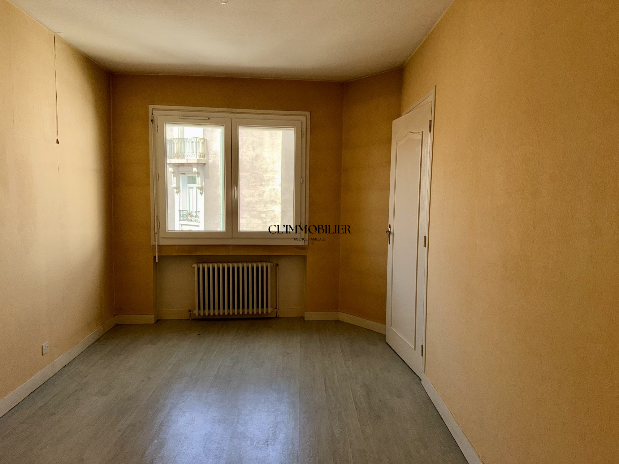 VENTE - Immeuble - Saint-Étienne (42000) - 210000 €