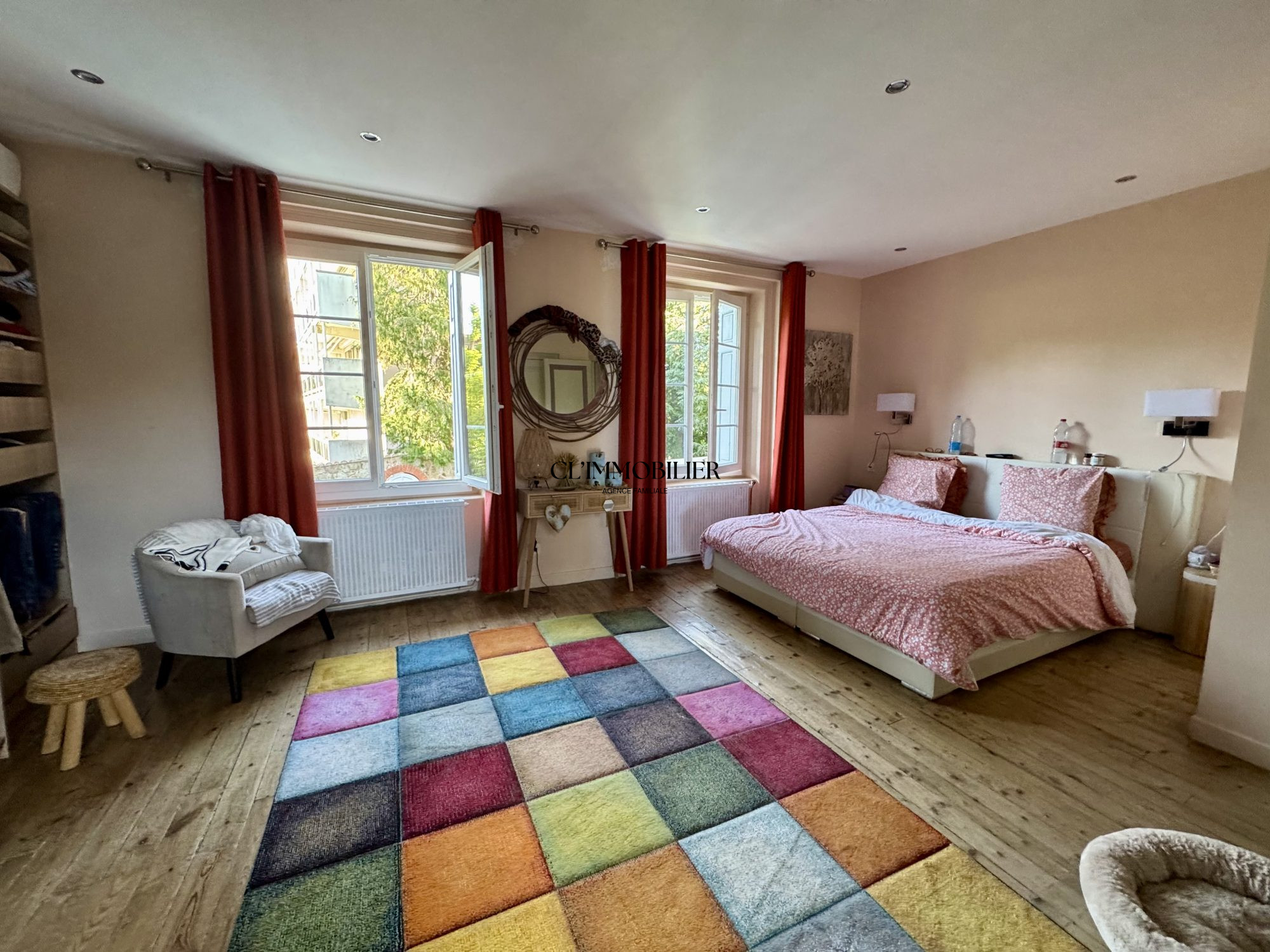 VENTE DE PRESTIGE - Maison - Saint-Étienne (42100) - 680000 €