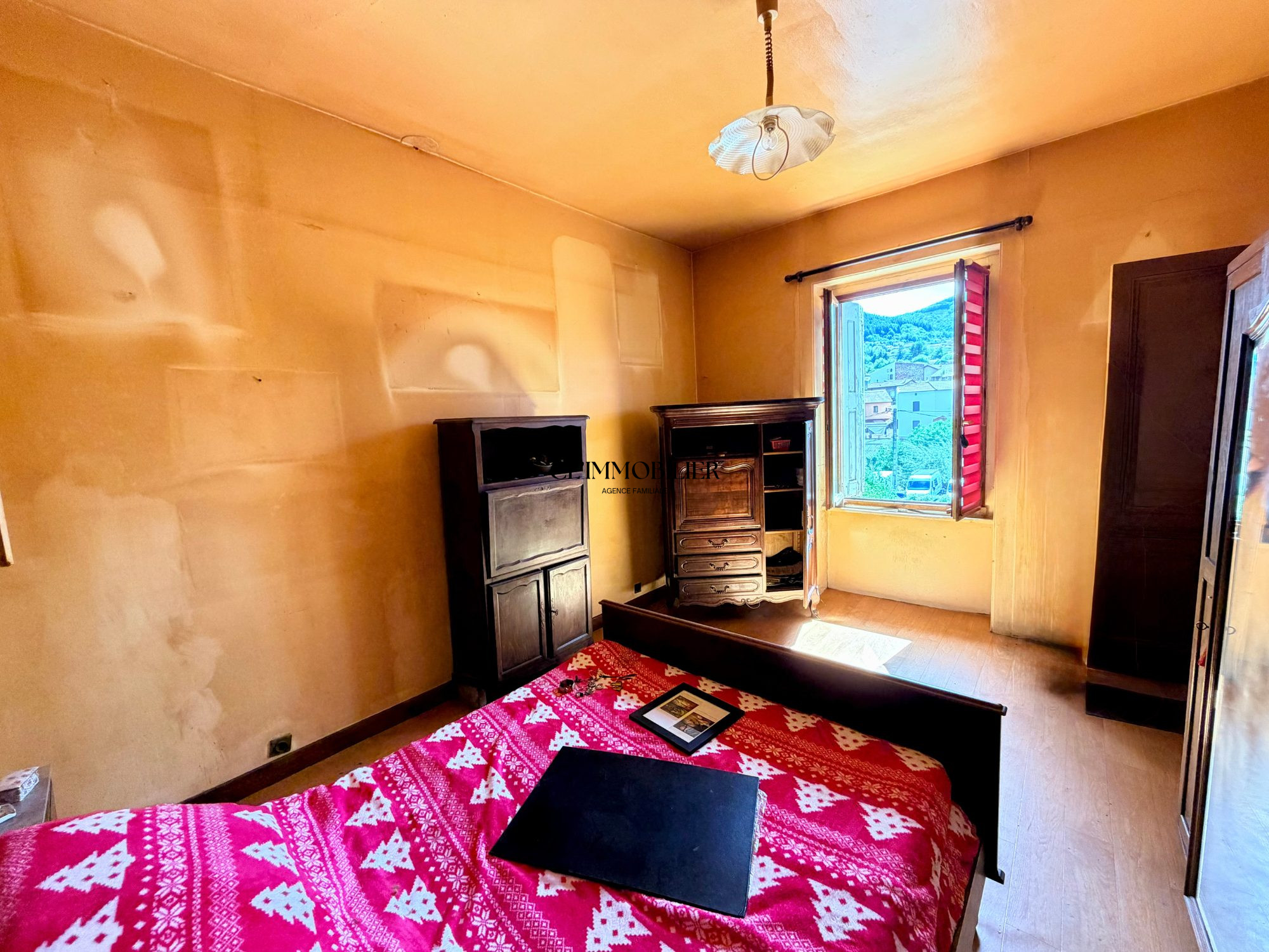 VENTE - Maison - Saint-Étienne (42100) - 80000 €