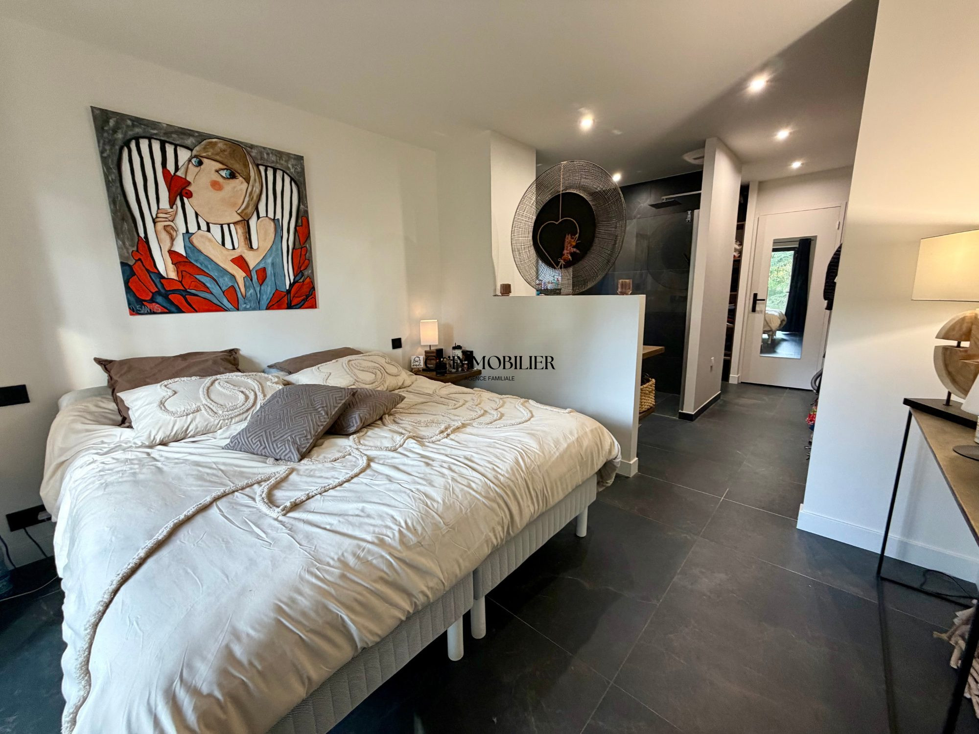 VENTE DE PRESTIGE - Maison - Chambles (42170) - 599000 €