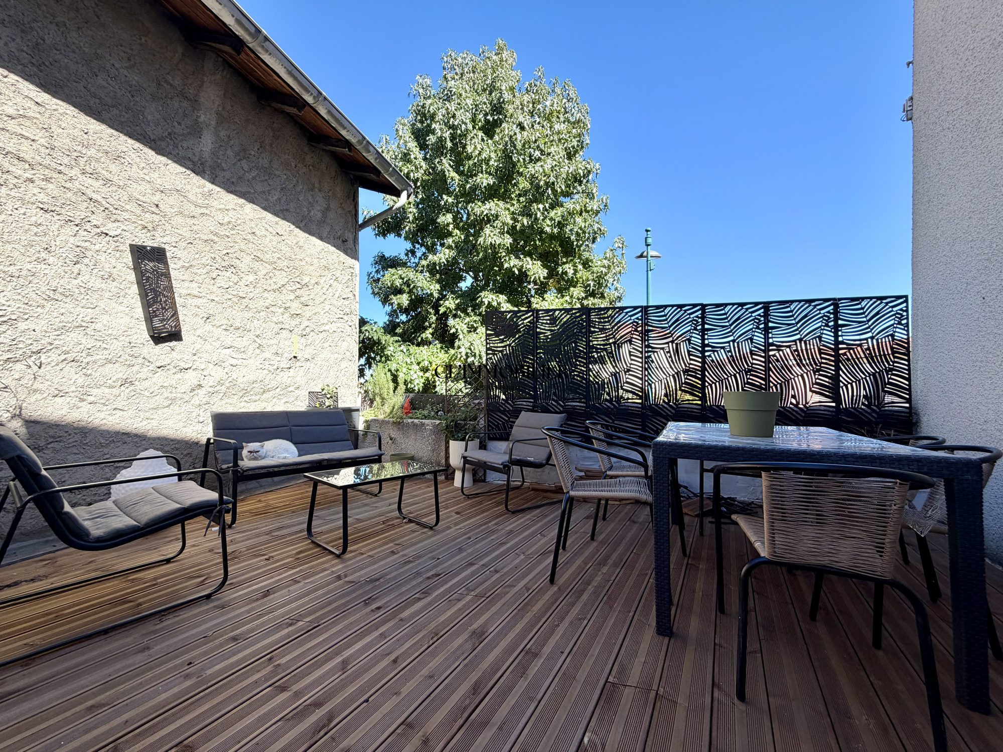 VENTE - Maison - Chazelles-sur-Lyon (42140) - 169000 €