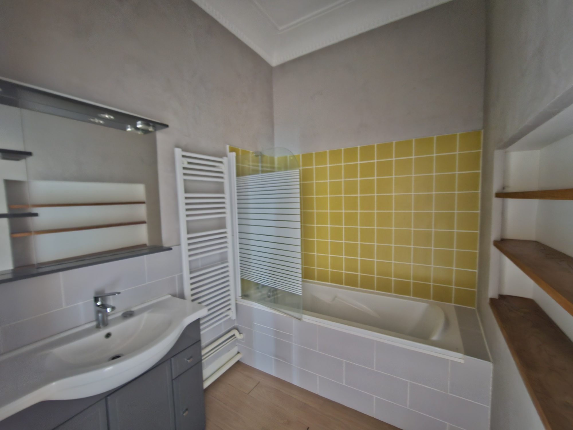 LOCATION - Appartement - Saint-Étienne (42100) - 895 €