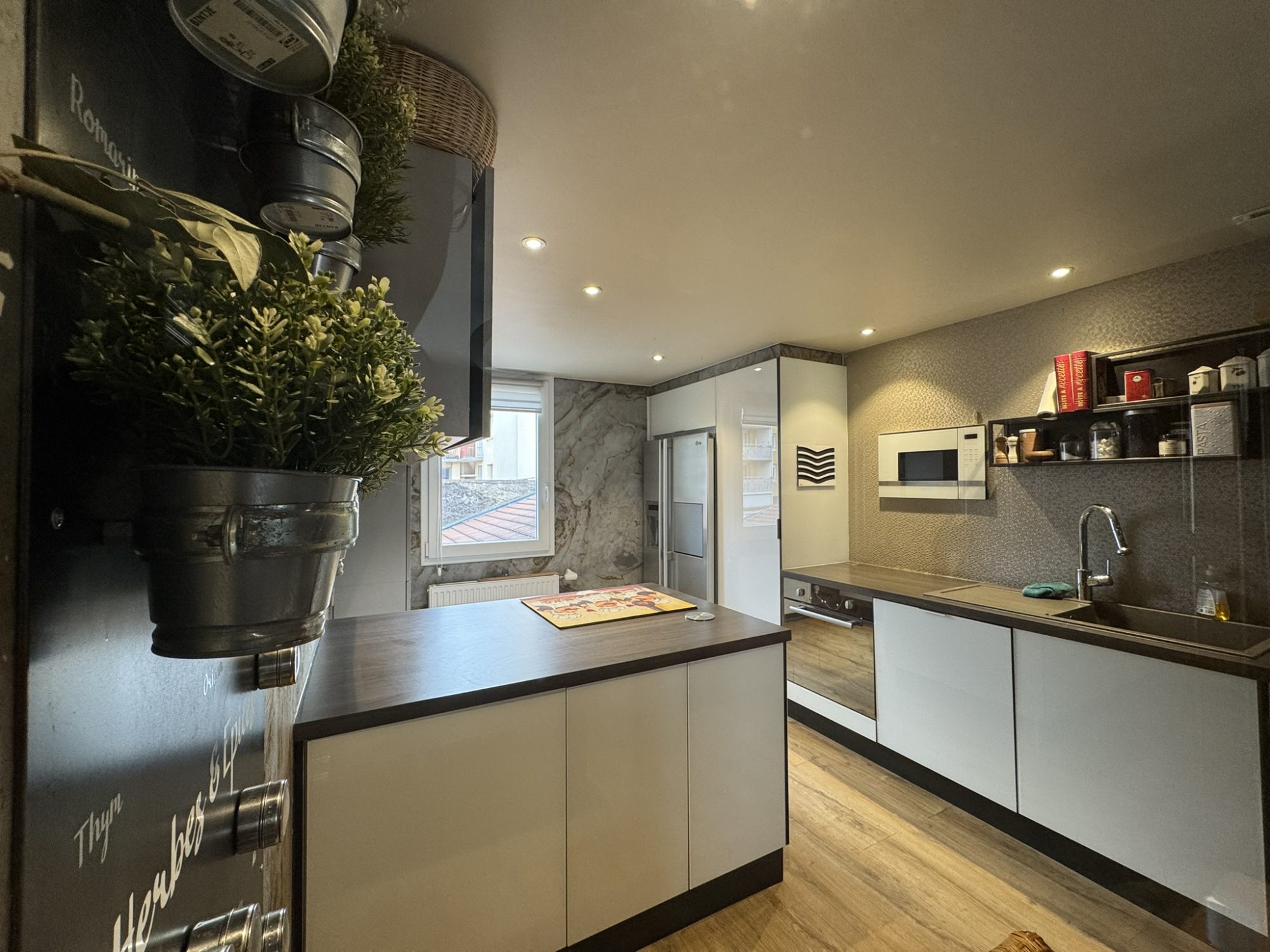 VENTE - Appartement - L'Étrat (42580) - 215000 €