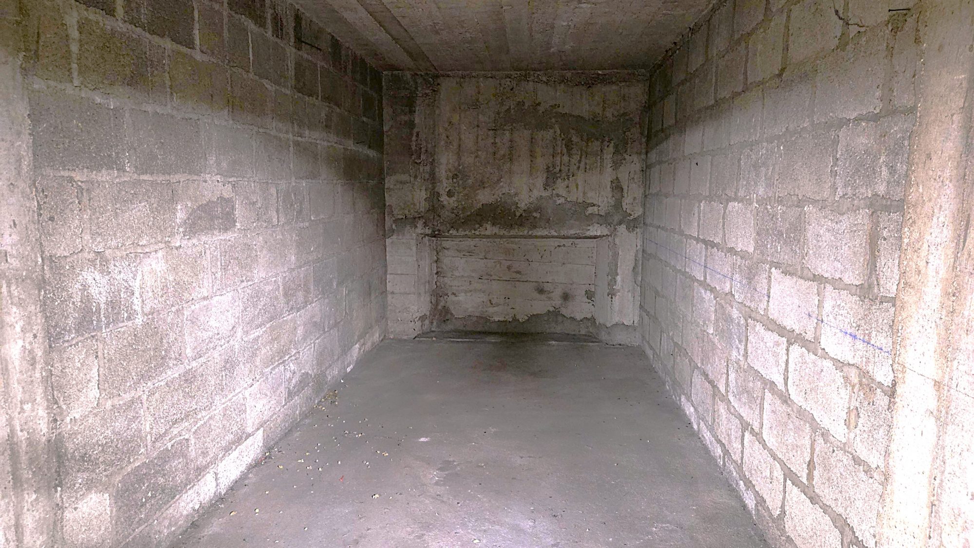 VENTE - Parking/box - Saint-Étienne (42000) - 8000 €