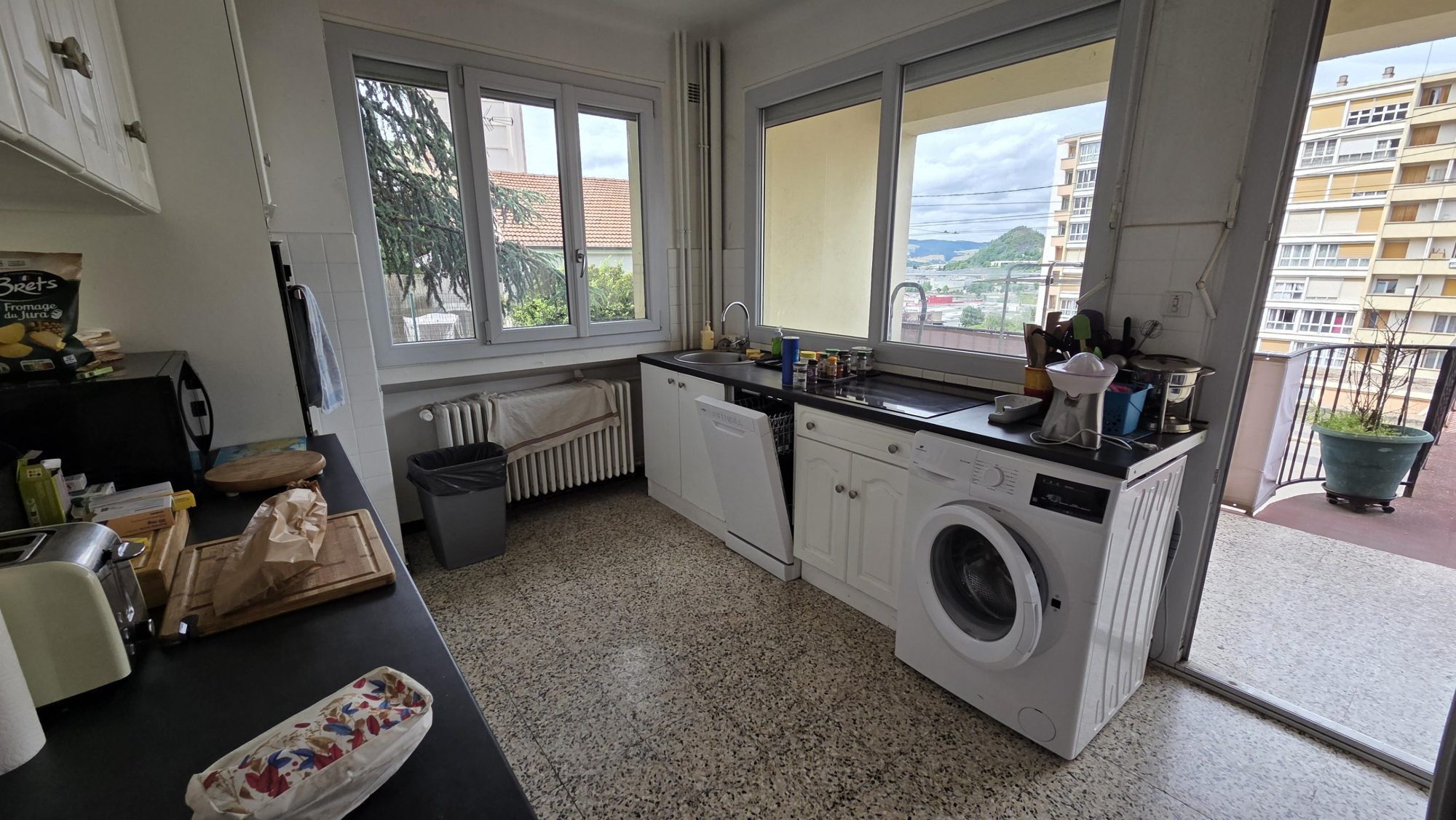 VENTE - Immeuble - Saint-Étienne (42100) - 430000 €