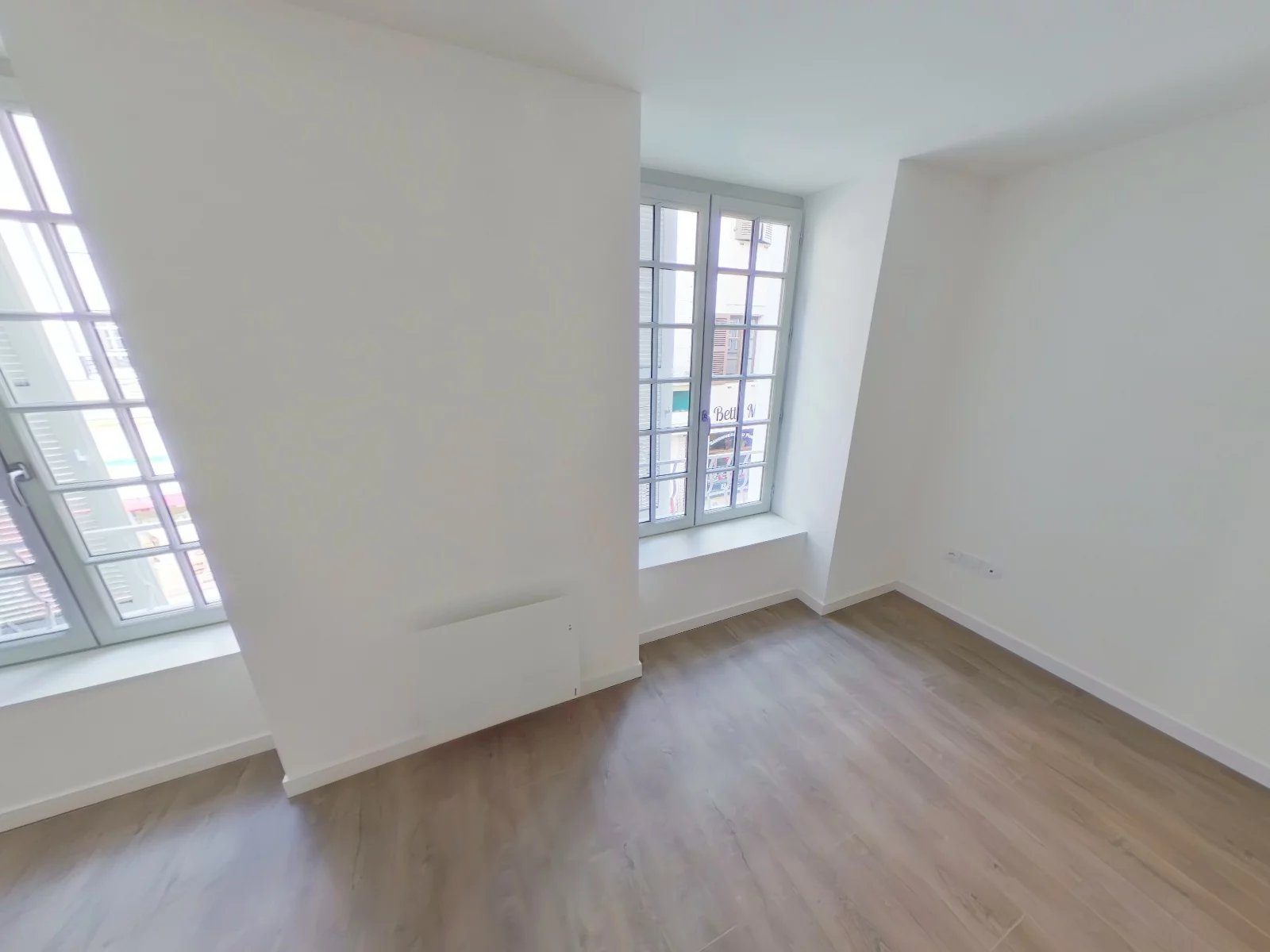 LOCATION - Appartement - Montbrison (42600) - 623 €