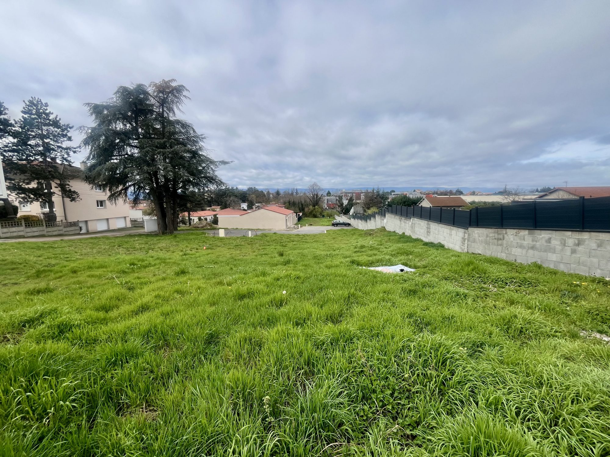 VENTE - Terrain - Saint-Just-Saint-Rambert (42170) - 99000 €