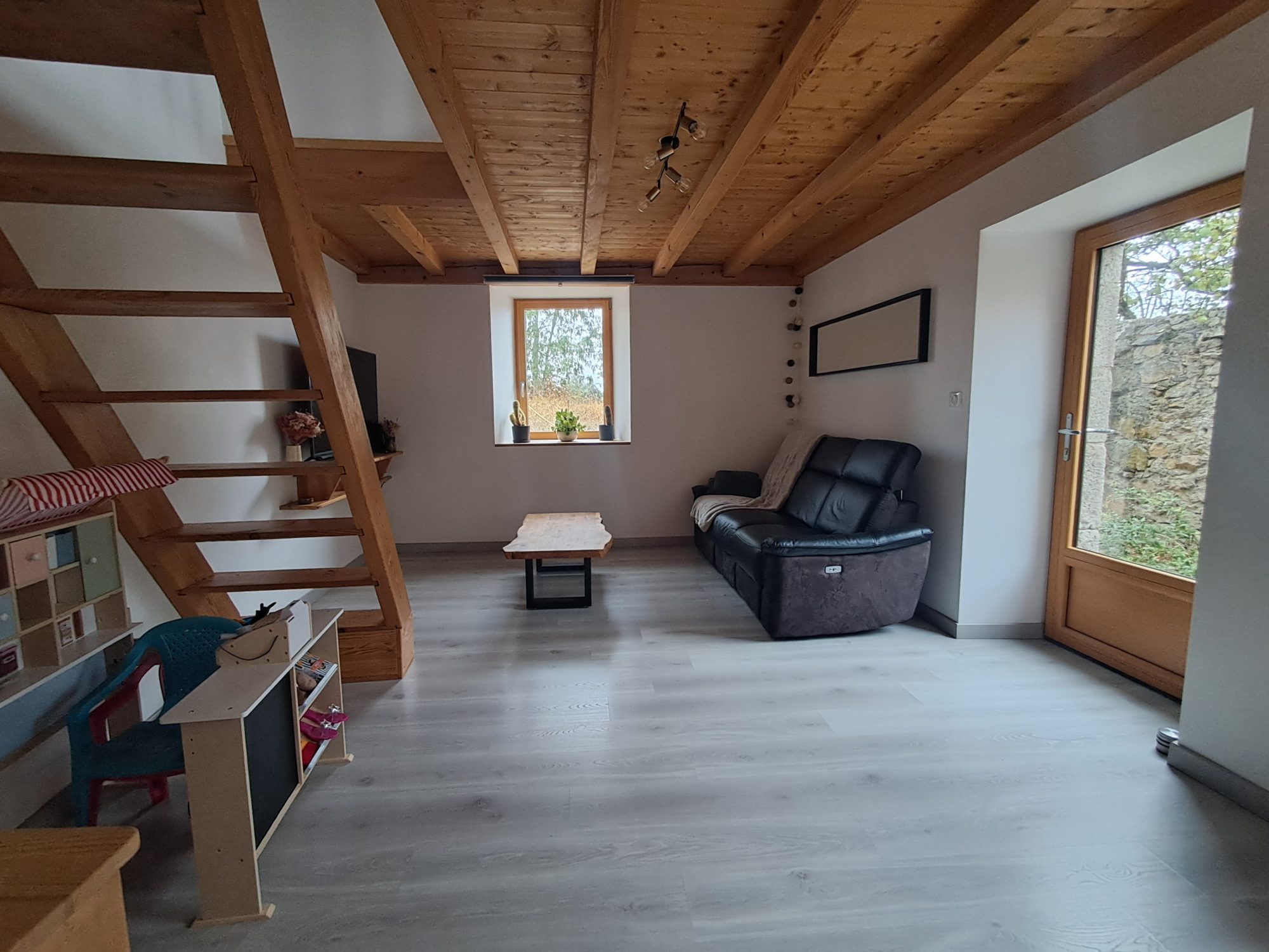 VENTE - Maison - Saint-Pal-de-Chalencon (43500) - 205000 €