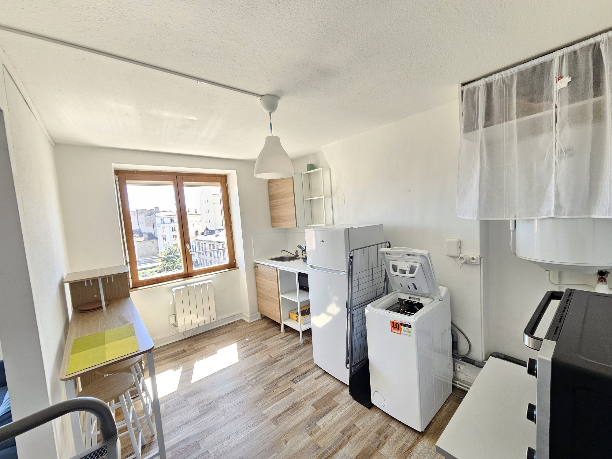 LOCATION - Appartement - Saint-Étienne (42000) - 400 €