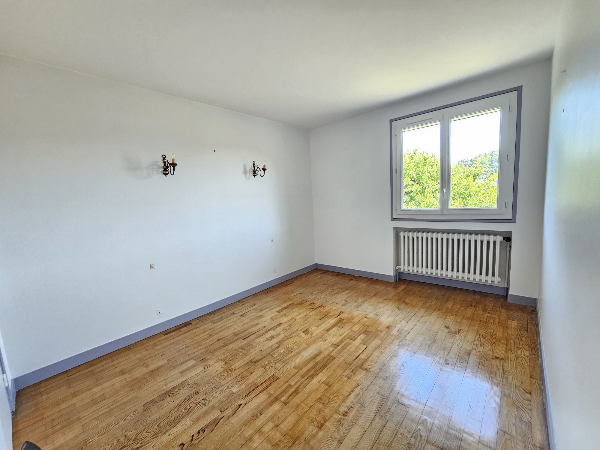VENTE - Maison - L'Étrat (42580) - 249000 €