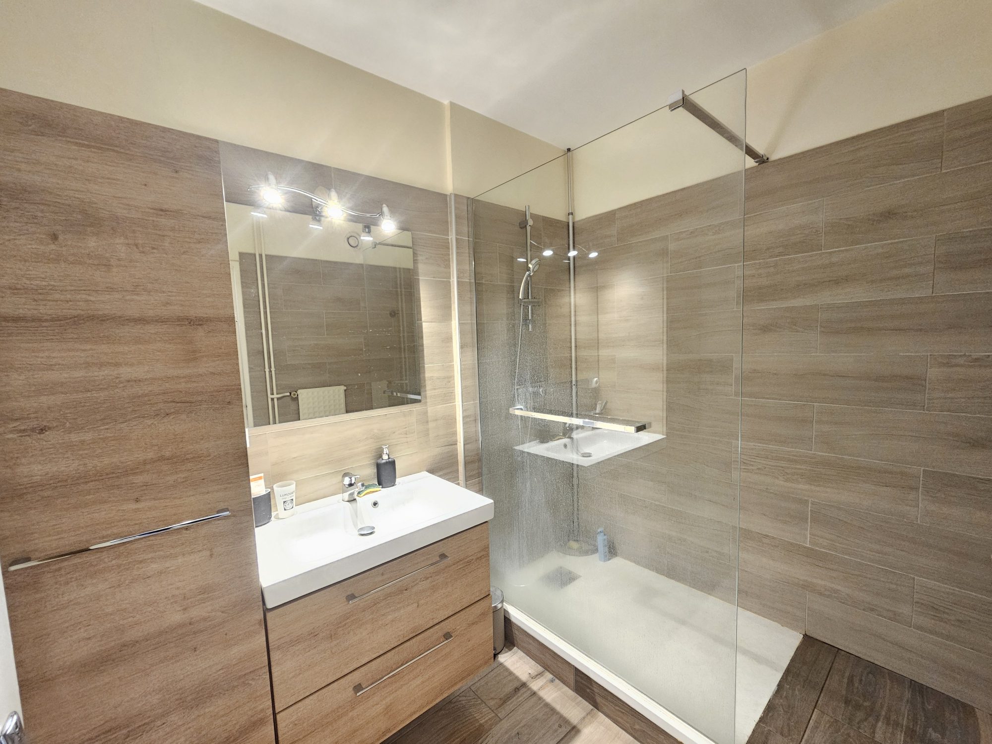VENTE - Appartement - Saint-Étienne (42000) - 64000 €
