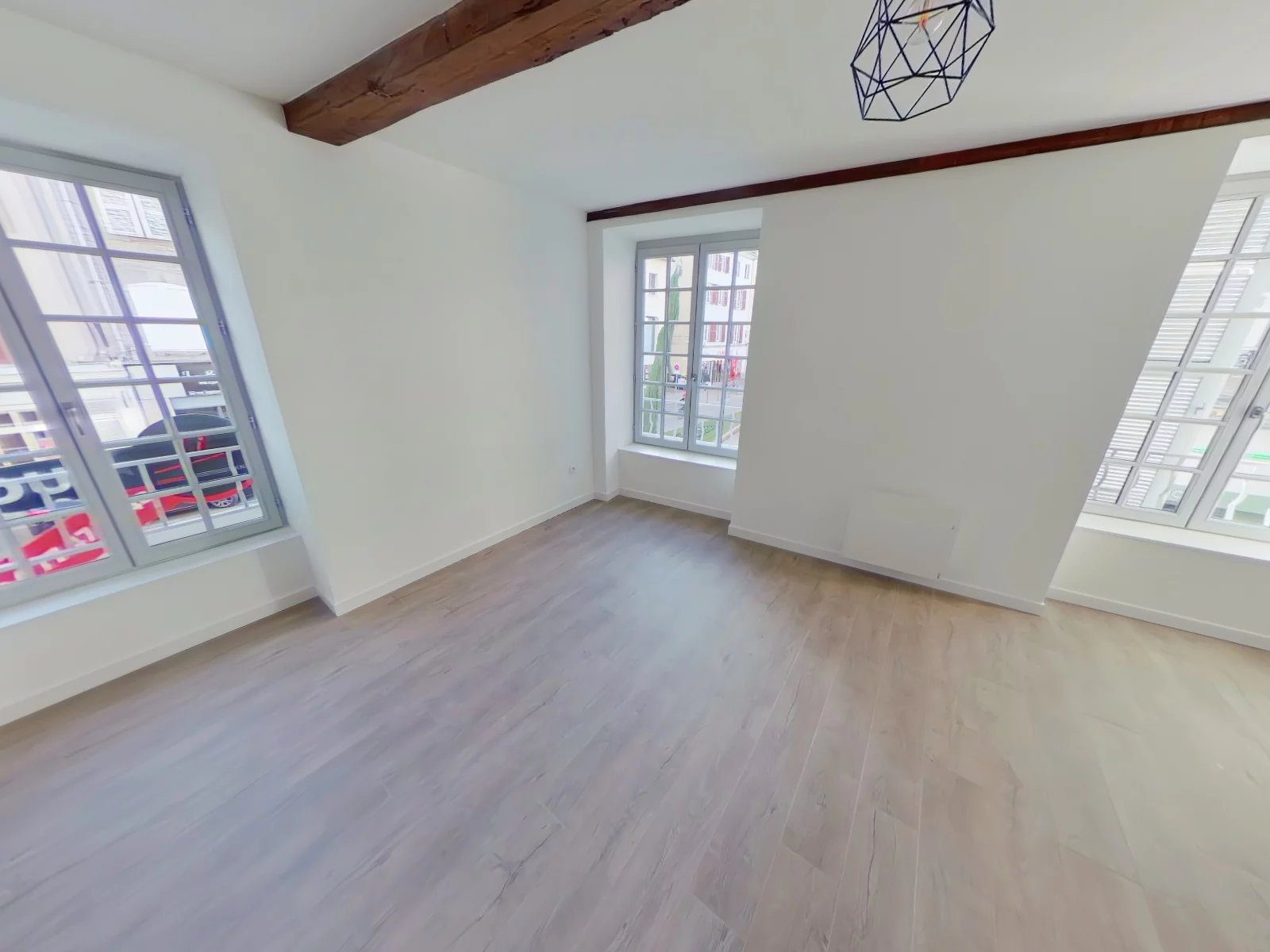 LOCATION - Appartement - Montbrison (42600) - 623 €