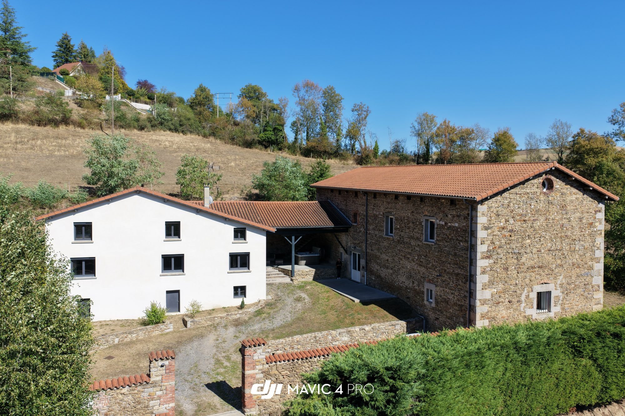 VENTE - Maison - Saint-Héand (42570) - 695000 €
