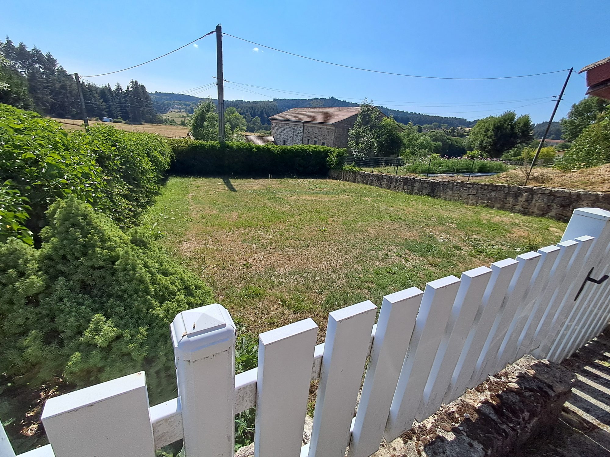 VENTE - Maison - Usson-en-Forez (42550) - 313500 €