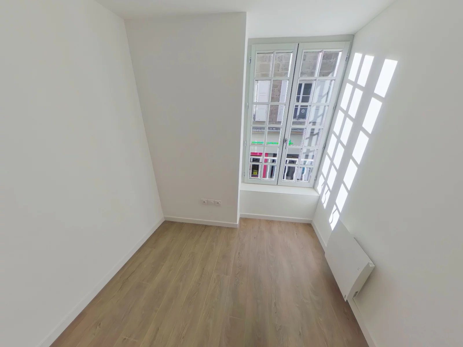 LOCATION - Appartement - Montbrison (42600) - 623 €