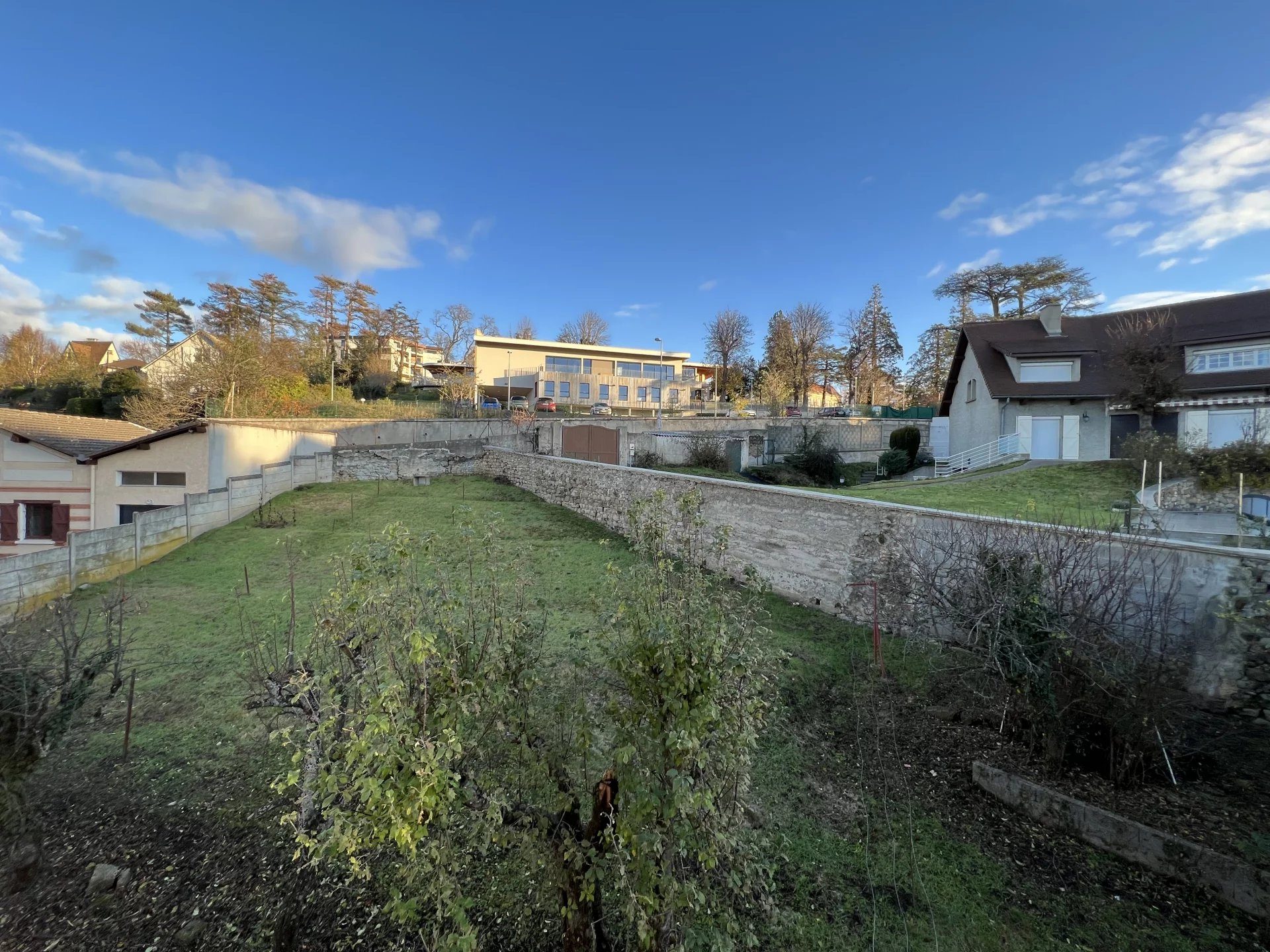 VENTE - Terrain - Saint-Priest-en-Jarez (42270) - 119000 €
