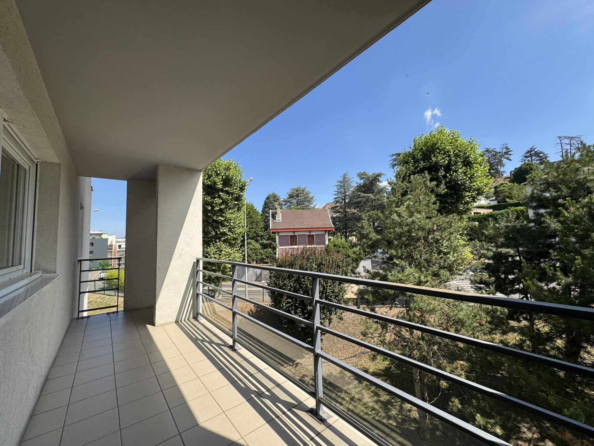 VENTE - Appartement - Saint-Priest-en-Jarez (42270) - 179900 €
