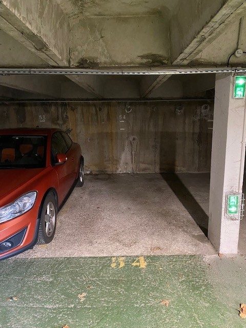LOCATION - Parking/box - Saint-Étienne (42000) - 43 €
