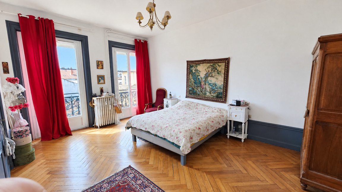 VENTE - Appartement - Saint-Étienne (42000) - 285000 €