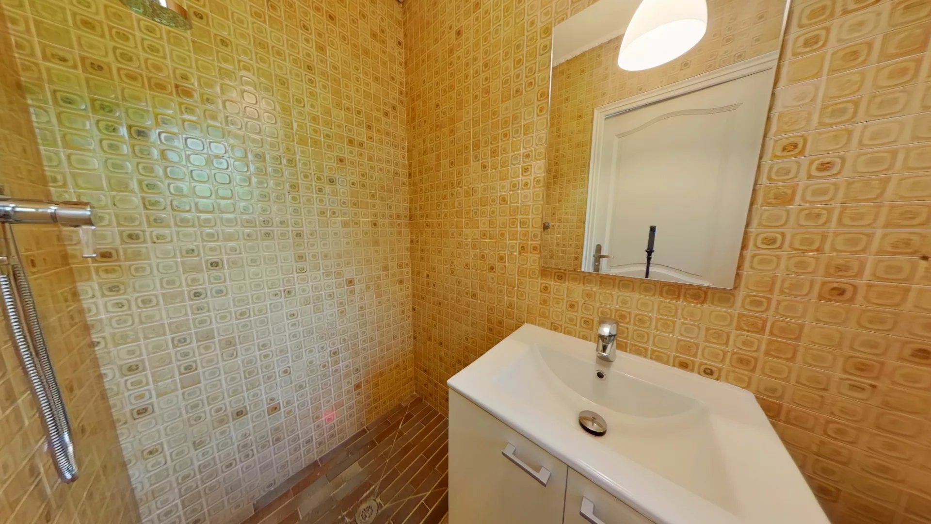 LOCATION - Appartement - Saint-Étienne (42000) - 799 €