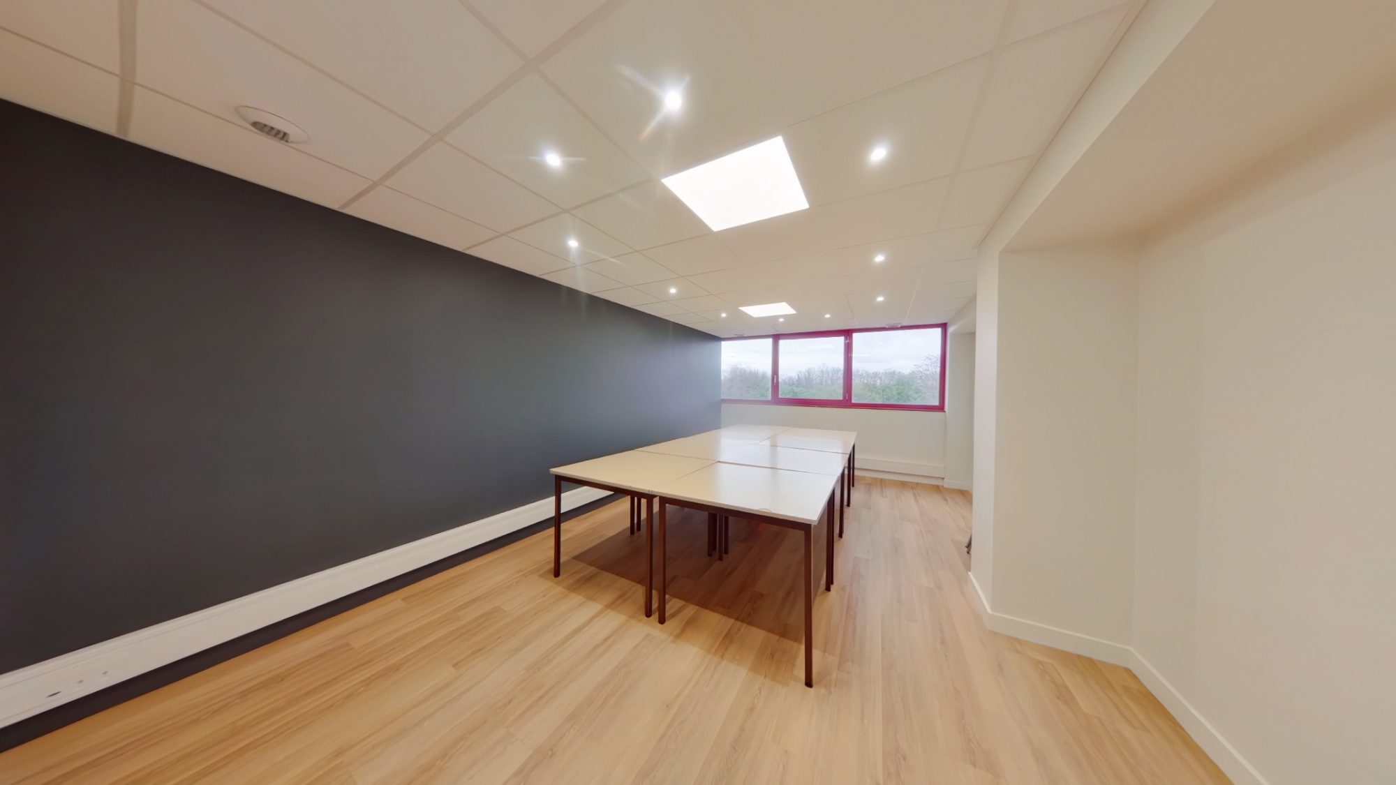 LOCATION - Bureaux - Trelins (42130) - 950 €