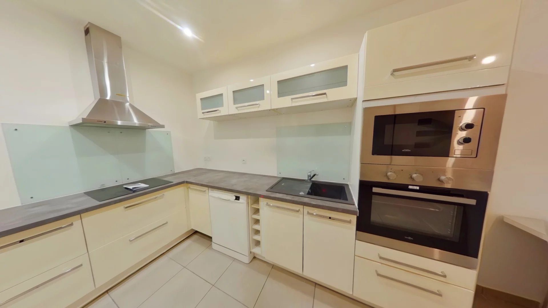 LOCATION - Appartement - Saint-Étienne (42000) - 499 €
