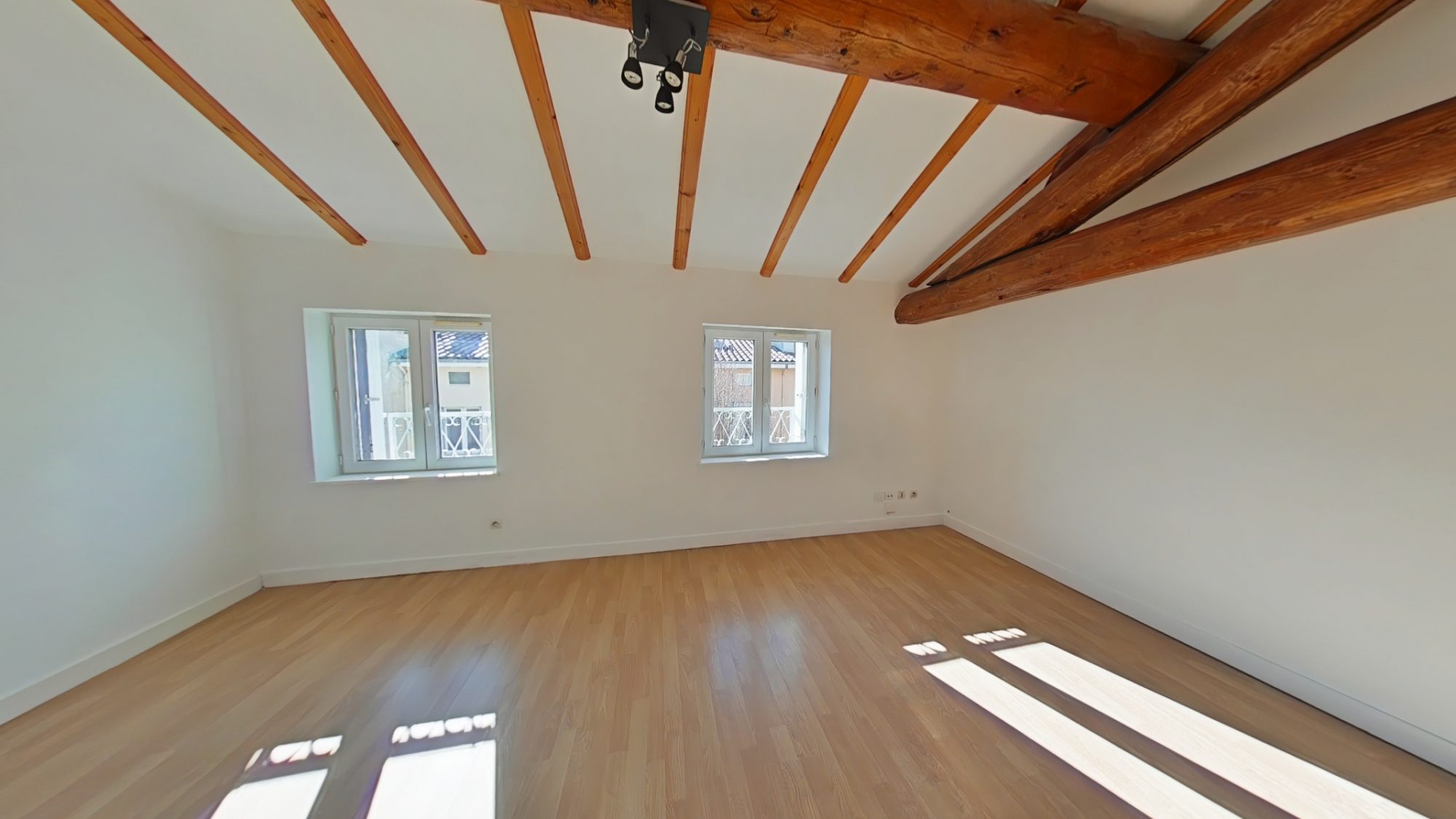 LOCATION - Appartement - Saint-Étienne (42000) - 499 €