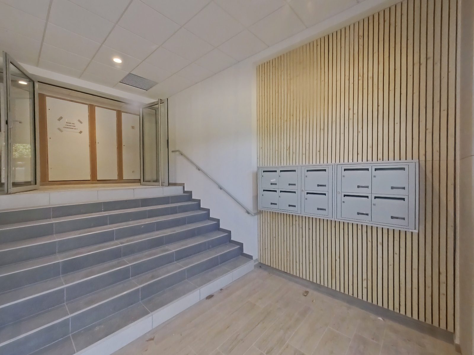 VENTE DE PRESTIGE - Appartement - Veauche (42340) - 388000 €