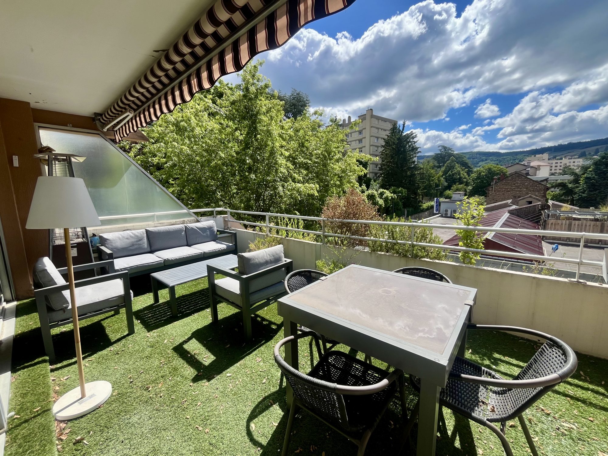VENTE DE PRESTIGE - Appartement - Saint-Étienne (42100) - 214000 €