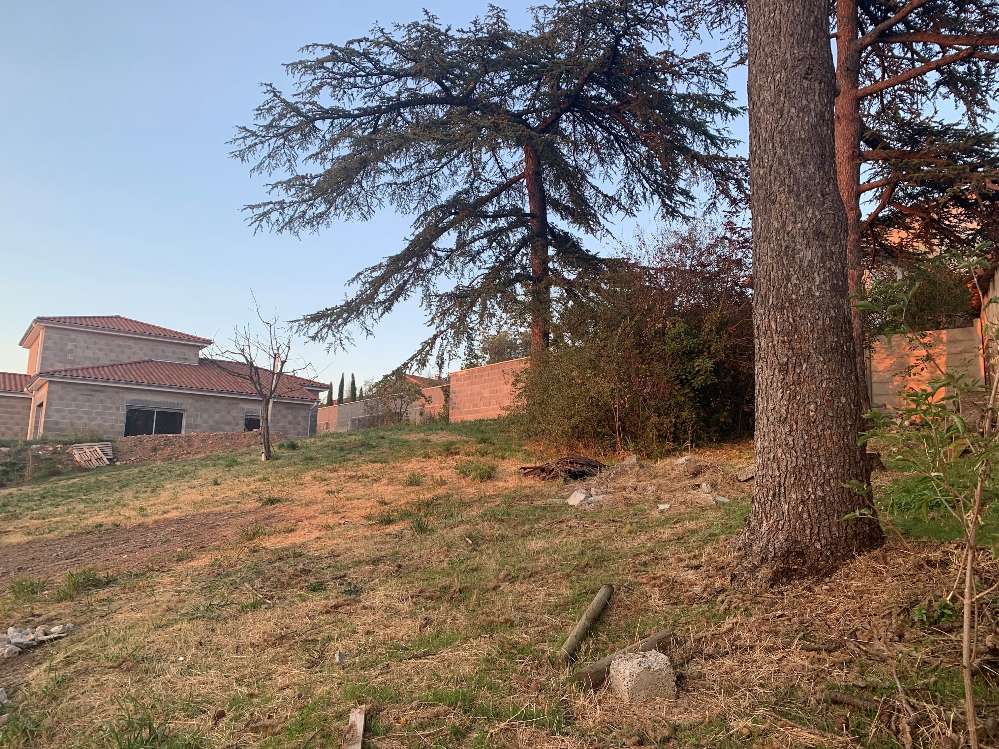 VENTE - Terrain - Saint-Just-Saint-Rambert (42170) - 128000 €