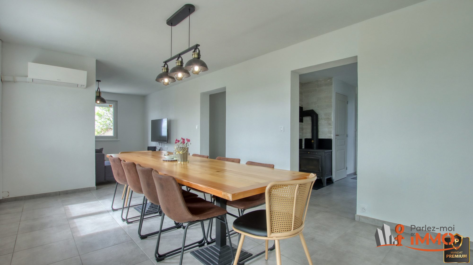 VENTE - Maison - Rozier-en-Donzy (42810) - 215000 €