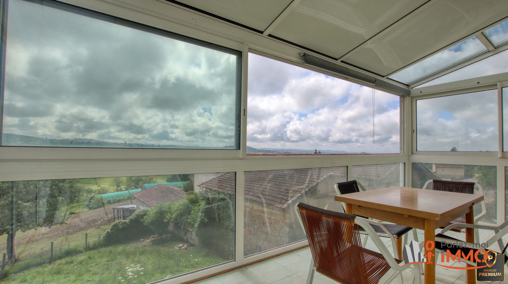 VENTE - Maison - Rozier-en-Donzy (42810) - 215000 €
