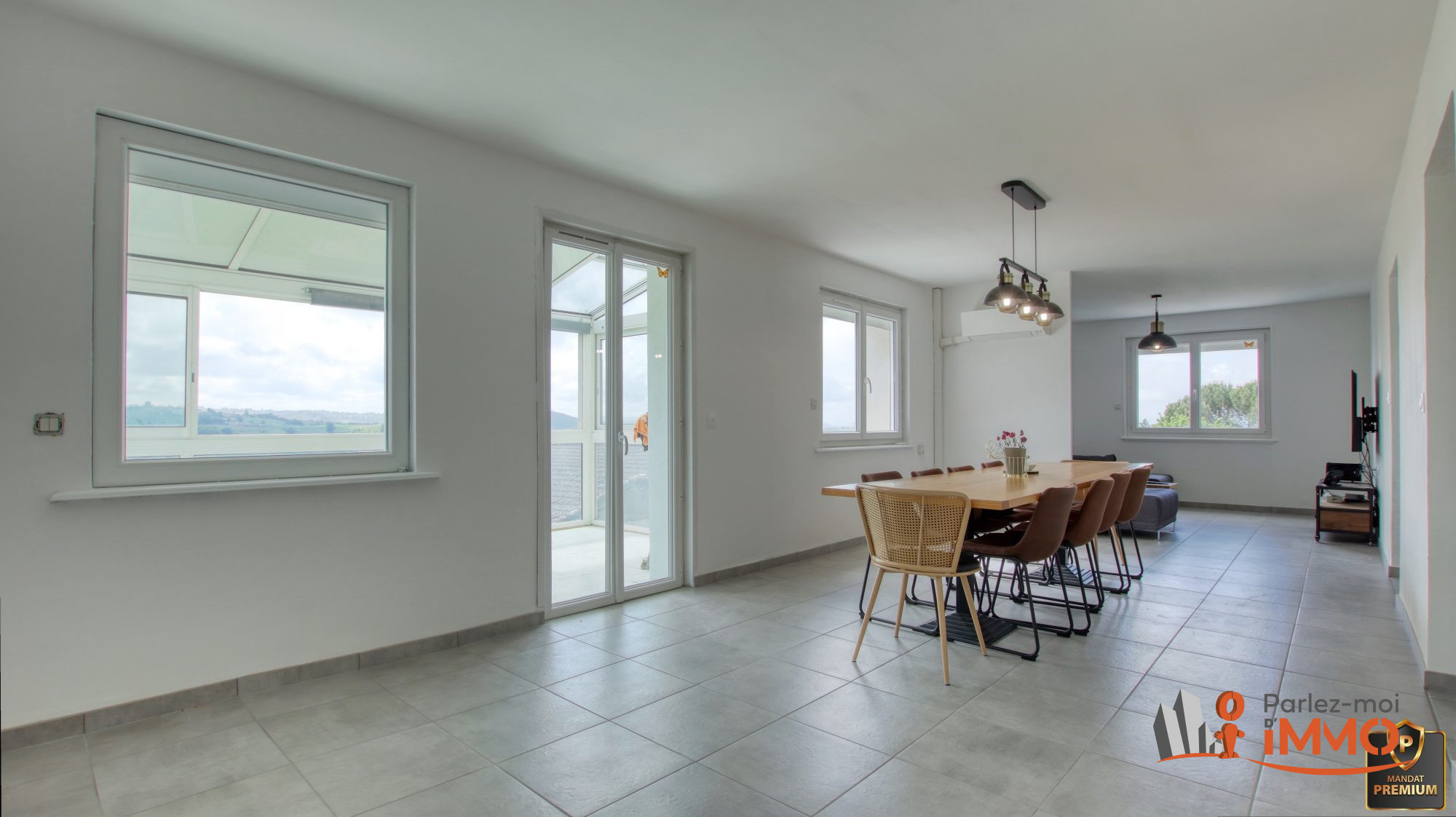 VENTE - Maison - Rozier-en-Donzy (42810) - 215000 €