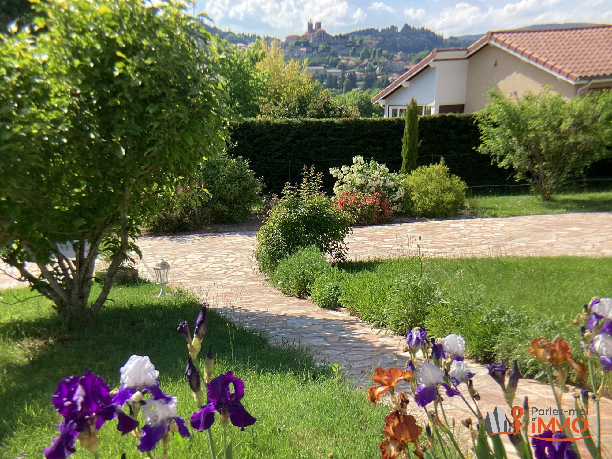 VENTE - Maison - La Tourette (42380) - 299000 €