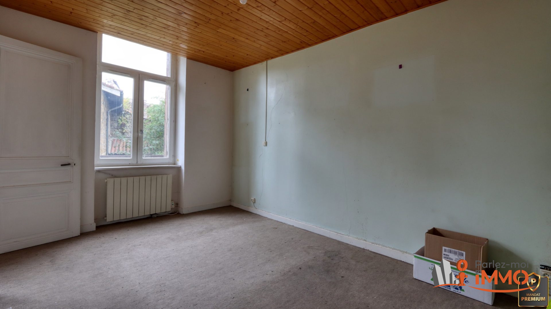 VENTE - Immeuble - Usson-en-Forez (42550) - 199000 €