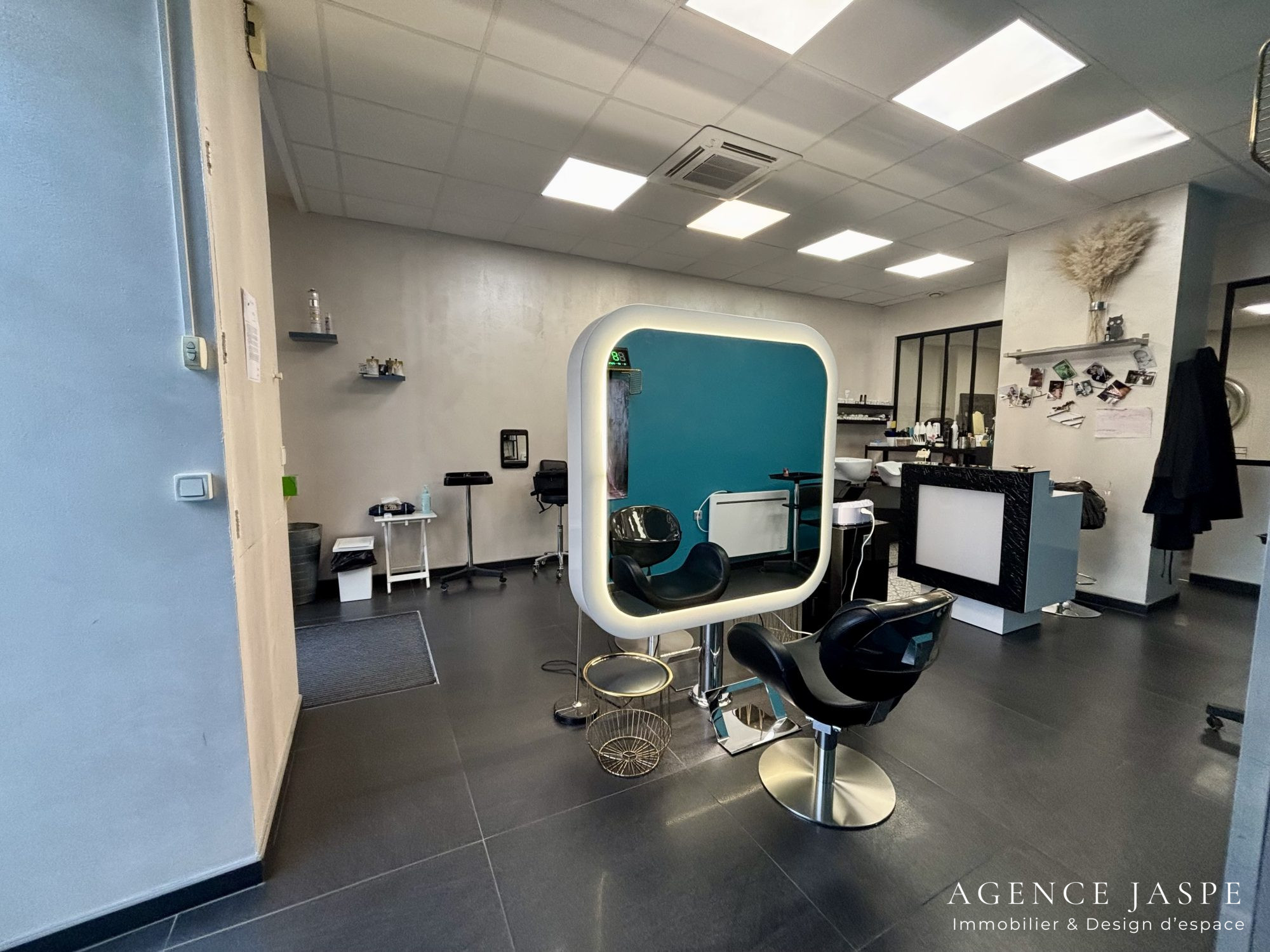 LOCATION - Local - Saint-Étienne (42100) - 1050.00 €