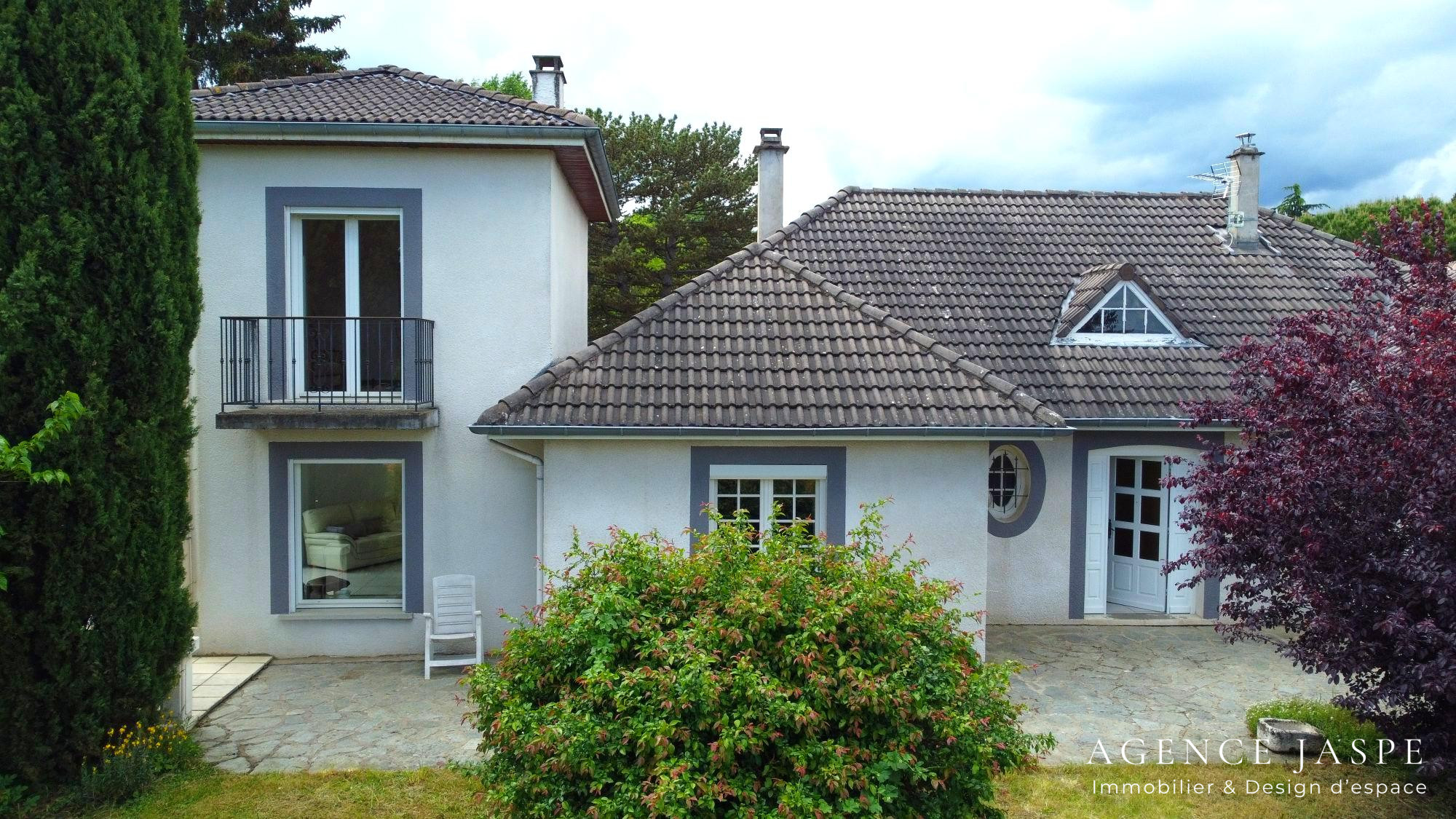 VENTE - Maison - Écotay-l'Olme (42600) - 398000.00 €