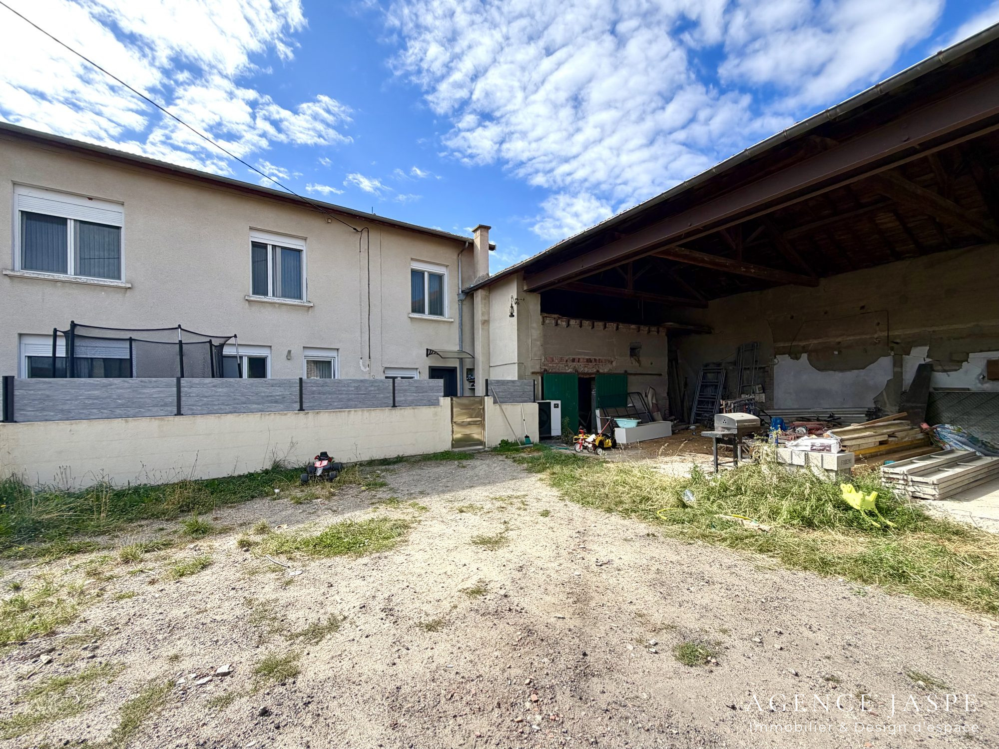 VENTE - Maison - Sury-le-Comtal (42450) - 210000.00 €