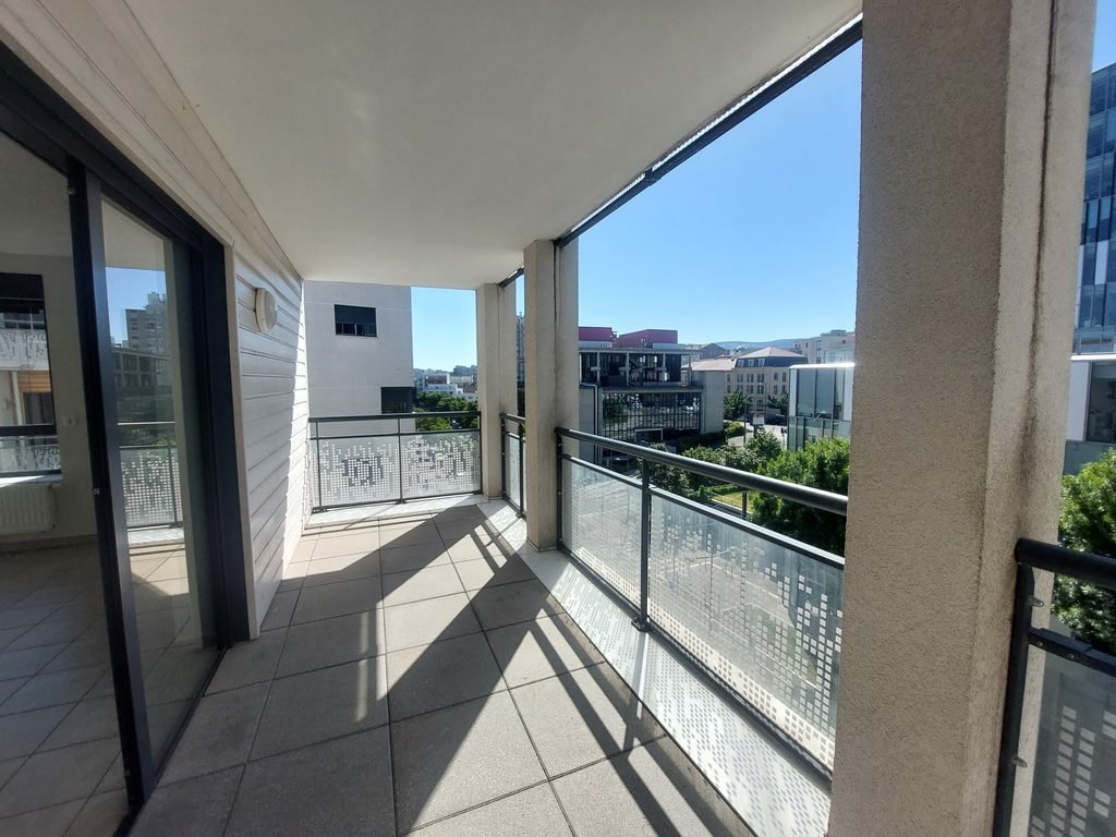 LOCATION - Appartement - ST ETIENNE (42000) - 747 €
