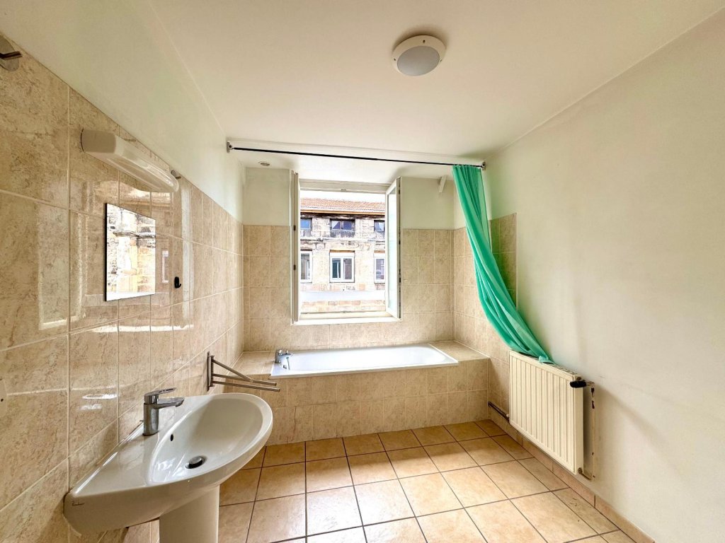 LOCATION - Appartement - ST ETIENNE (42000) - 830 €