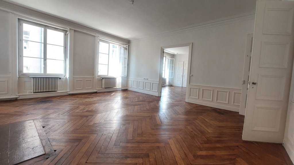 LOCATION - Appartement - ST ETIENNE (42000) - 1140 €