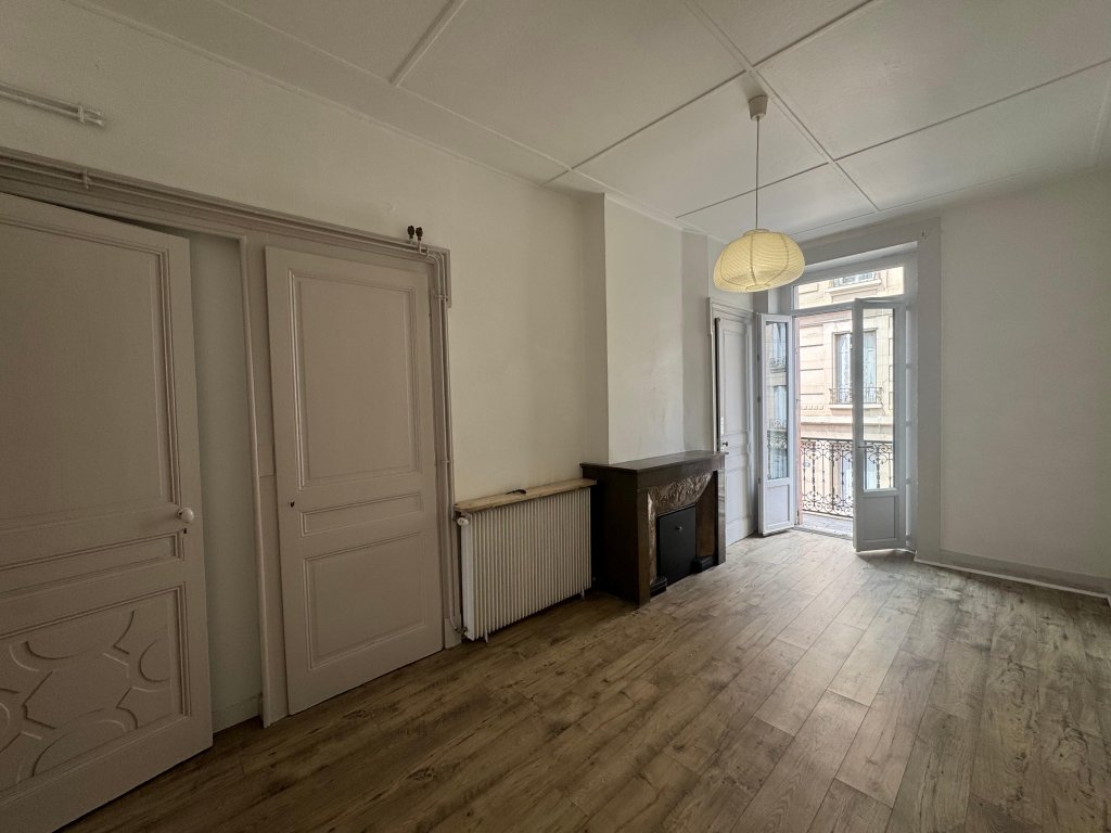 LOCATION - Appartement - ST ETIENNE (42000) - 1090 €