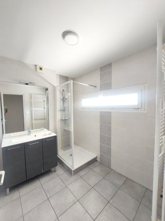 LOCATION - Maison/villa - ST CYPRIEN (42160) - 900 €