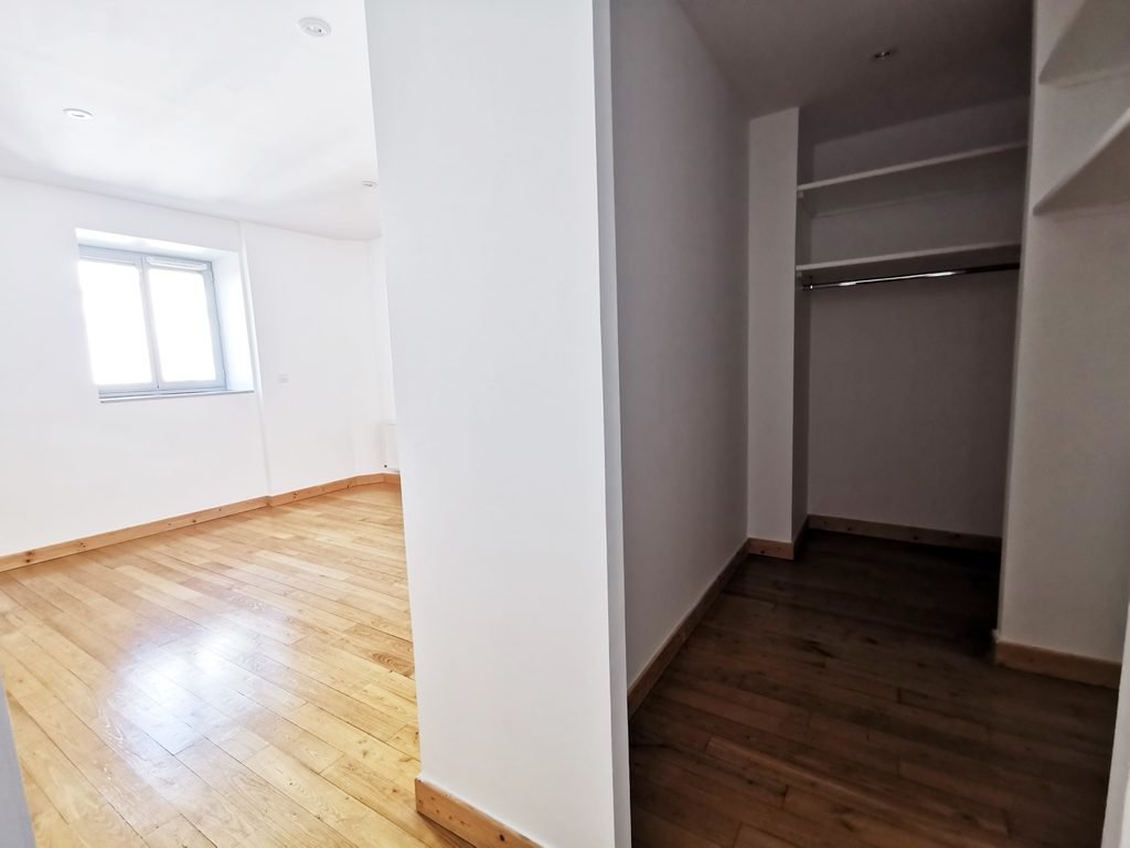 LOCATION - Appartement - ST ETIENNE (42000) - 915 €