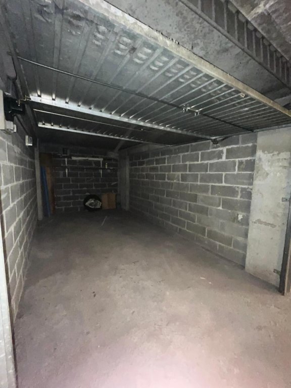 VENTE - Parking/box - ST ETIENNE (42000) - 12000 €