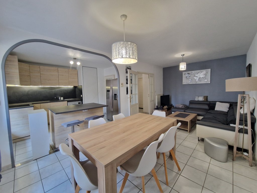 LOCATION - Appartement - ST PRIEST EN JAREZ (42270) - 730 €