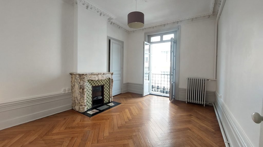 LOCATION - Appartement - ST ETIENNE (42000) - 780 €