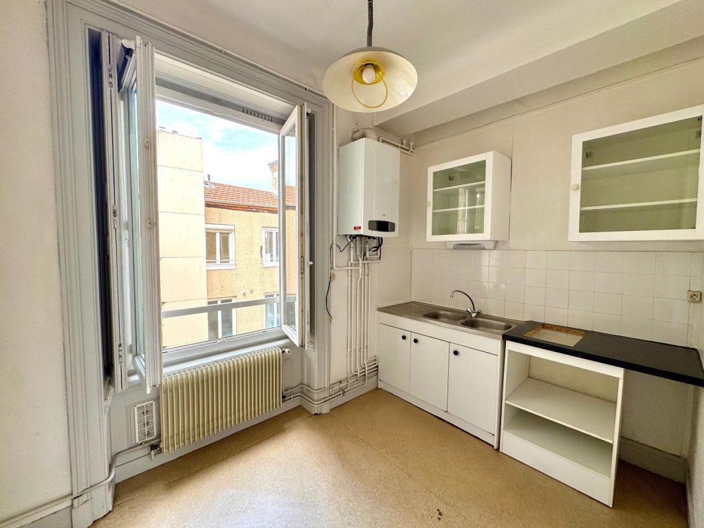 LOCATION - Appartement - ST ETIENNE (42000) - 405 €